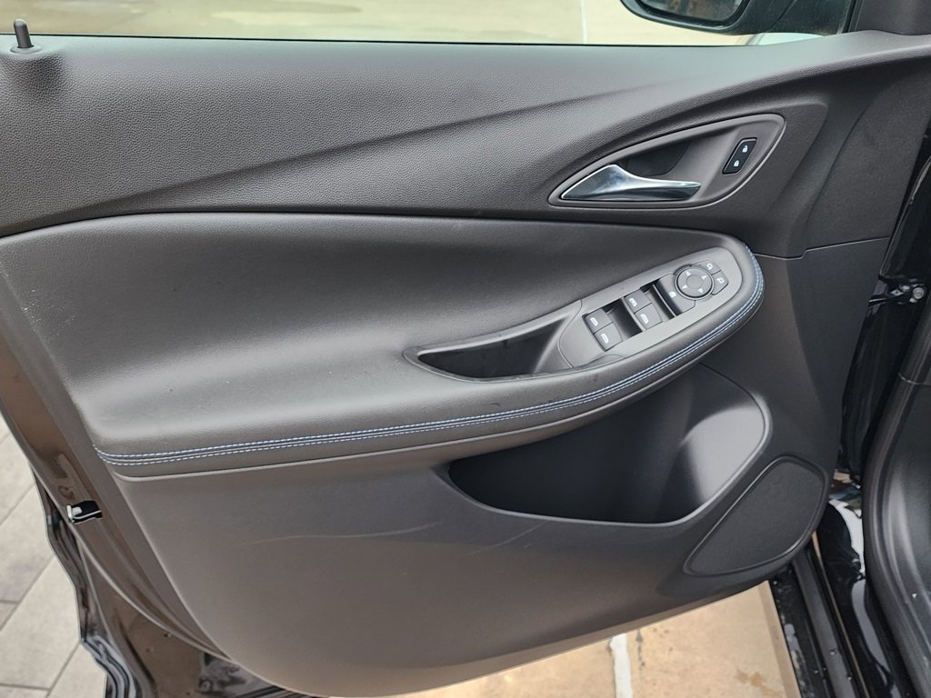 2026 Buick Encore GX Sport Touring photo 12