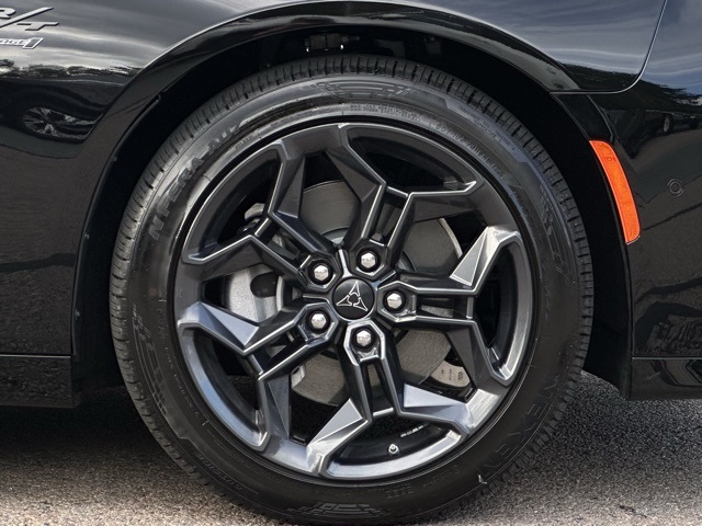 2025 Dodge Charger R/T photo 28