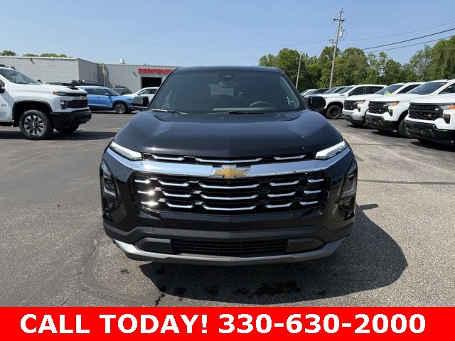 2026 Chevrolet Equinox LT photo 2