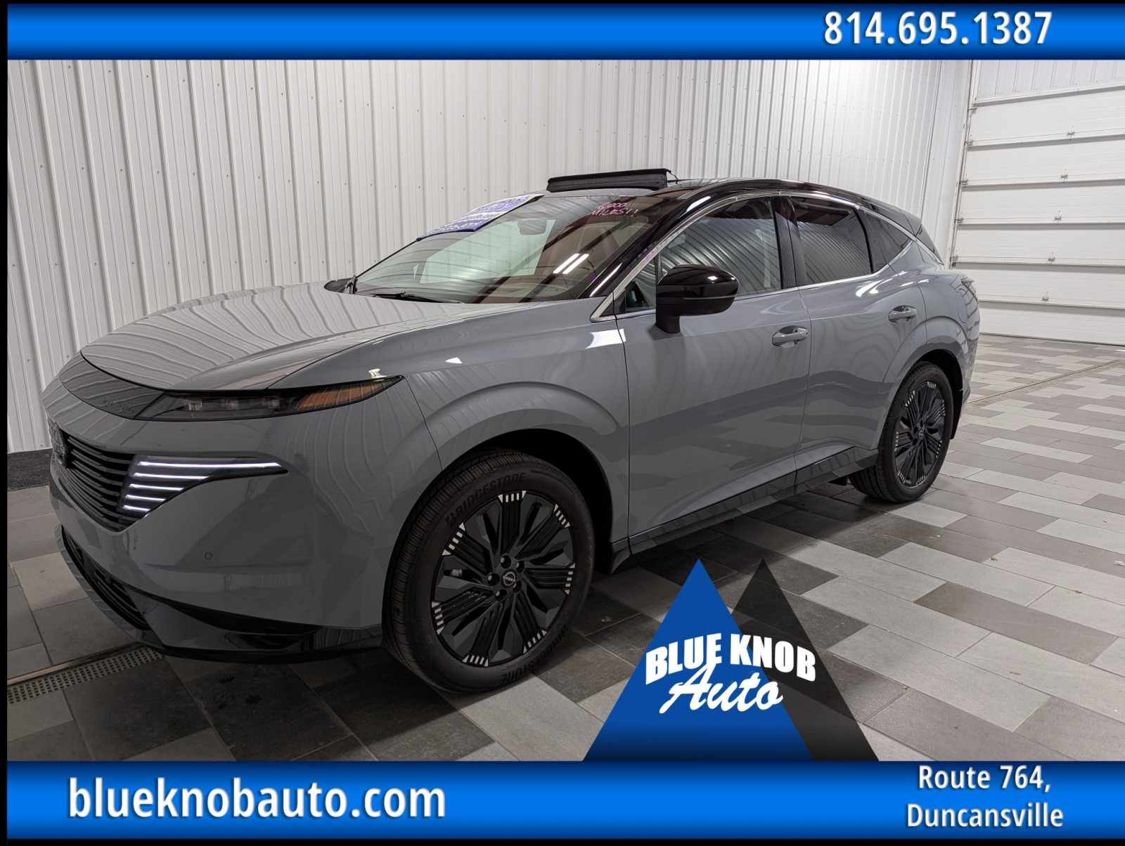 2025 Nissan Murano Platinum's photo