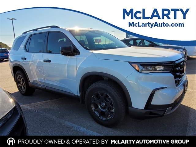 2023 Honda Pilot TrailSport's photo