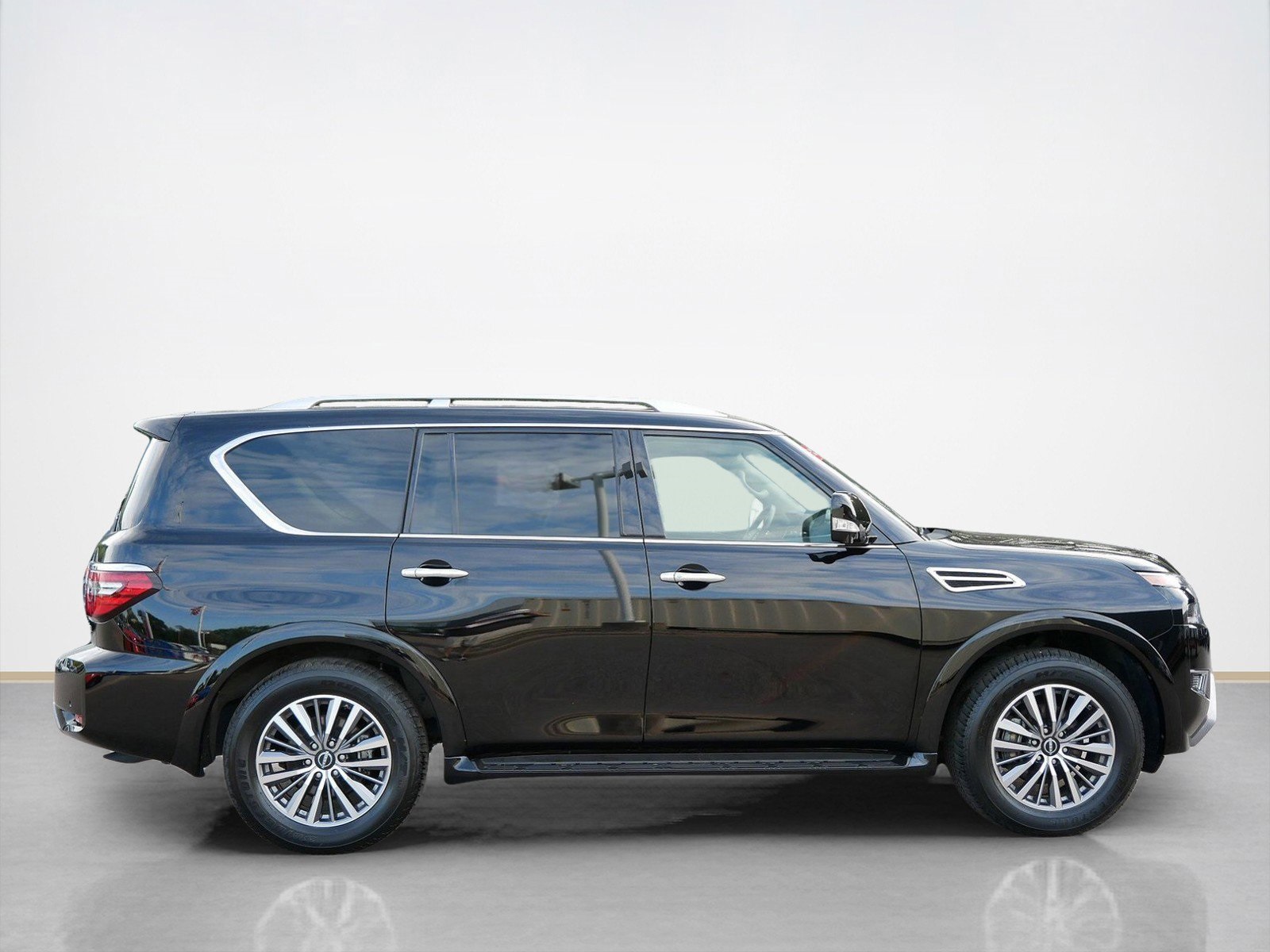 2024 Nissan Armada SL photo 6