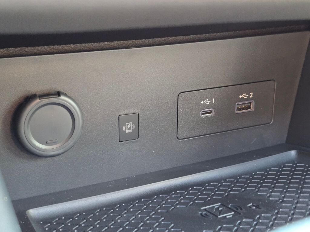2025 Nissan Pathfinder Platinum photo 26
