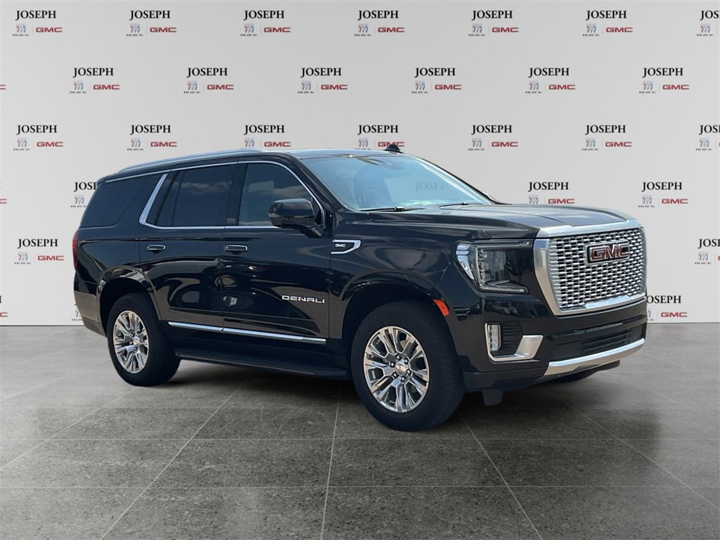 2024 GMC Yukon Denali's photo