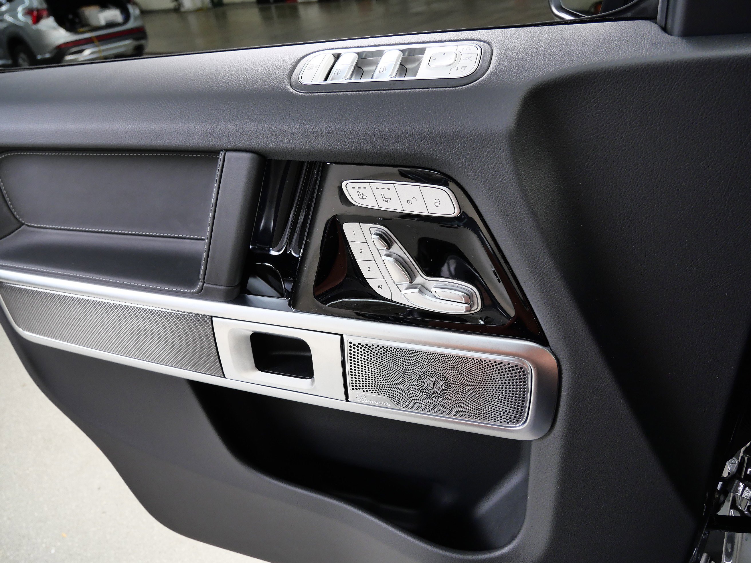 2025 Mercedes Benz G AMG 63 photo 16