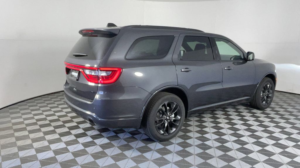 2025 Dodge Durango GT photo 4
