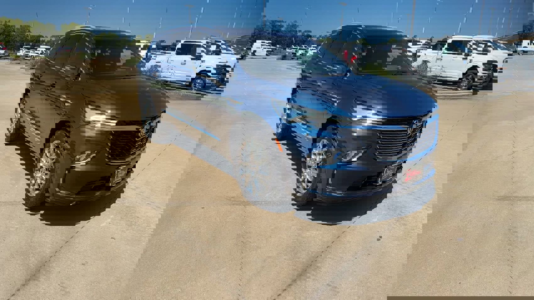 2023 Buick Enclave Essence photo 3