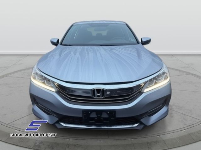 2017 Honda Accord Sport photo 2