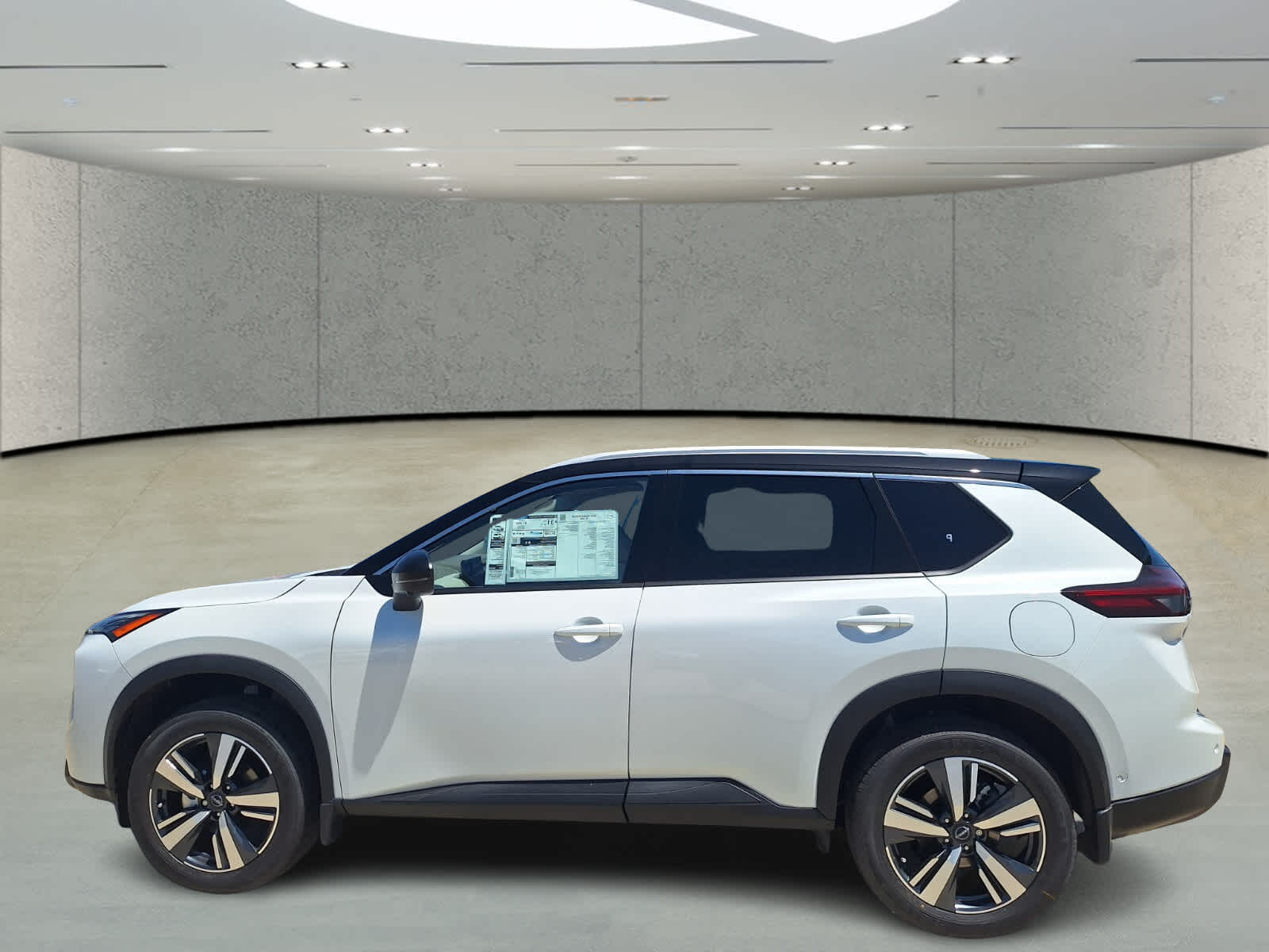 2025 Nissan Rogue SL photo 2