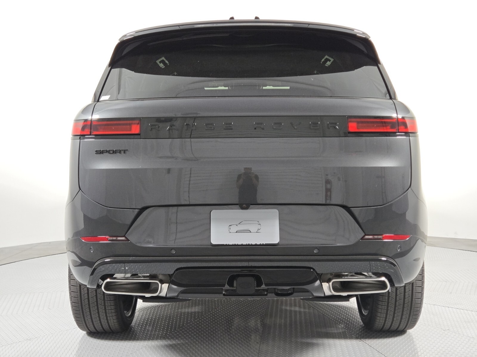 2025 Land Rover Range Rover Sport SE photo 6