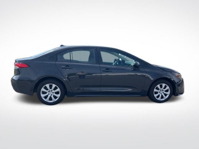 2024 Toyota Corolla LE photo 6