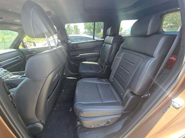 2025 Hyundai Santa Fe Calligraphy photo 3