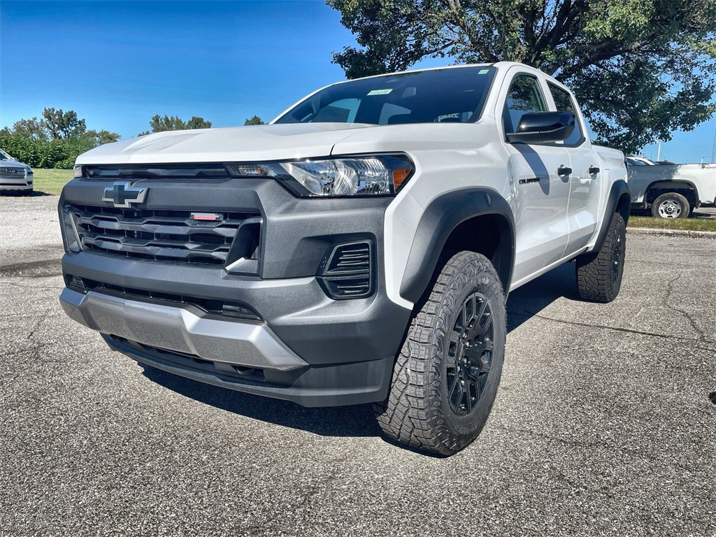 2026 Chevrolet Colorado Trail Boss photo 4