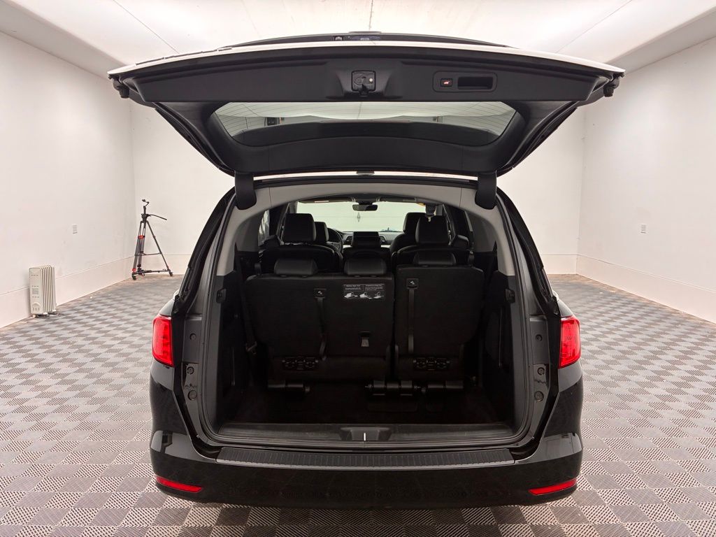 2023 Honda Odyssey EX-L photo 13