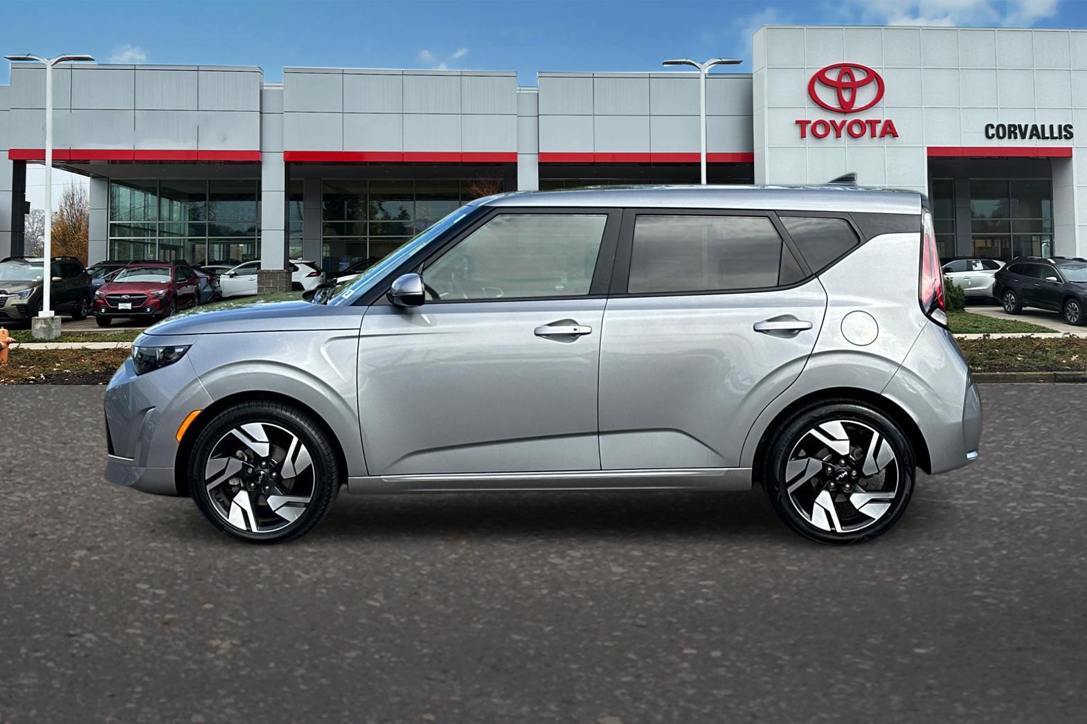 2023 Kia Soul GT-Line photo 8