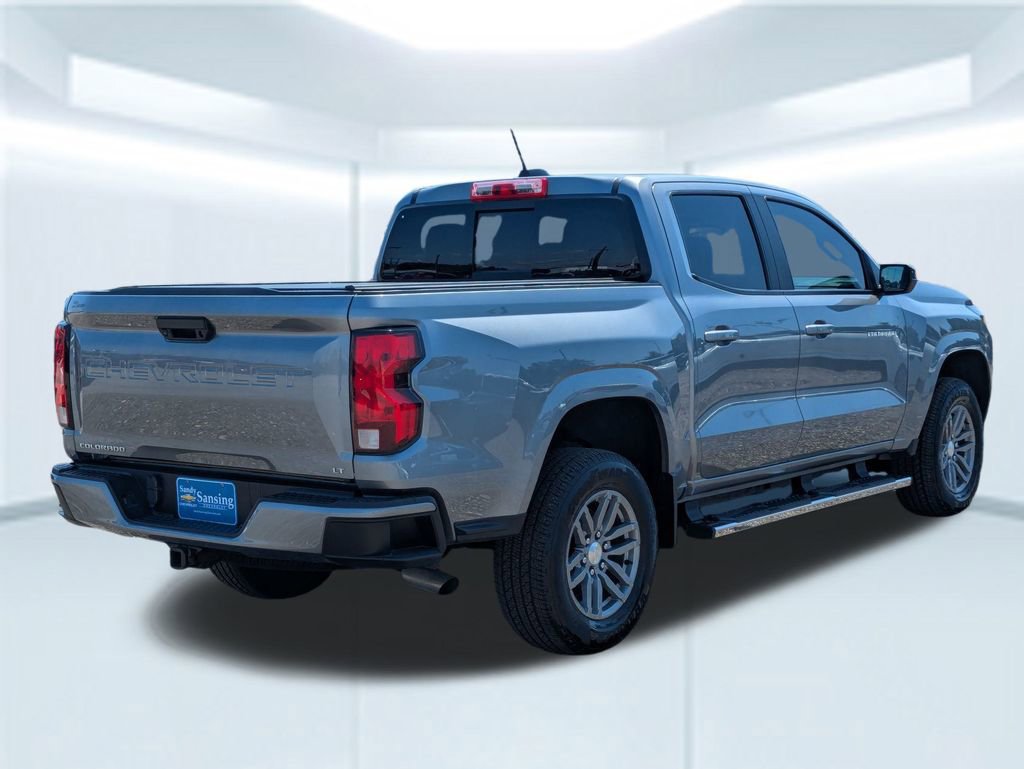2023 Chevrolet Colorado LT photo 5