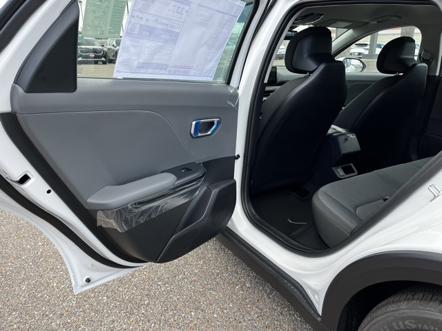 2025 Kia K4 LXS photo 17