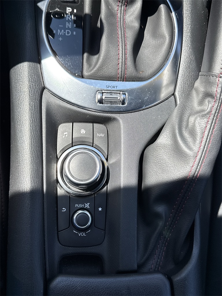2019 Mazda MX-5 Miata RF Miata Grand Touring photo 25