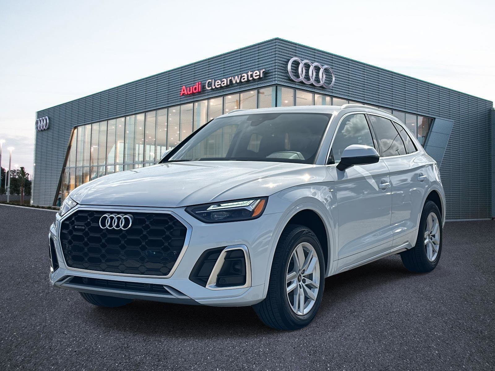 2023 Audi Q5 Premium's photo