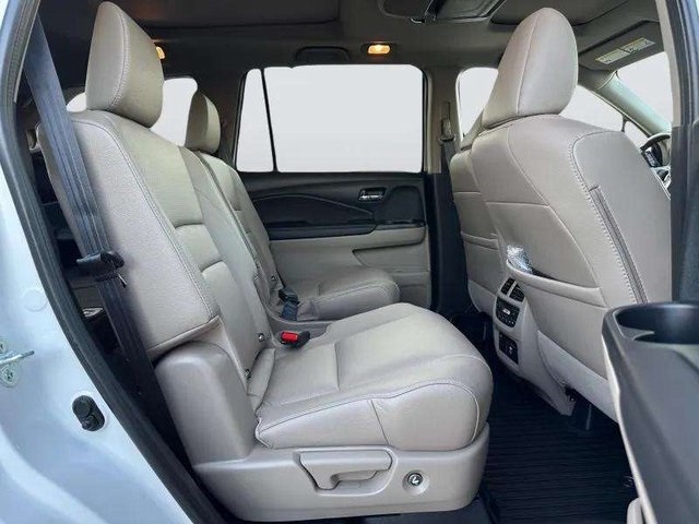 2022 Honda Pilot Elite photo 34