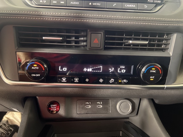 2025 Nissan Rogue SV photo 26