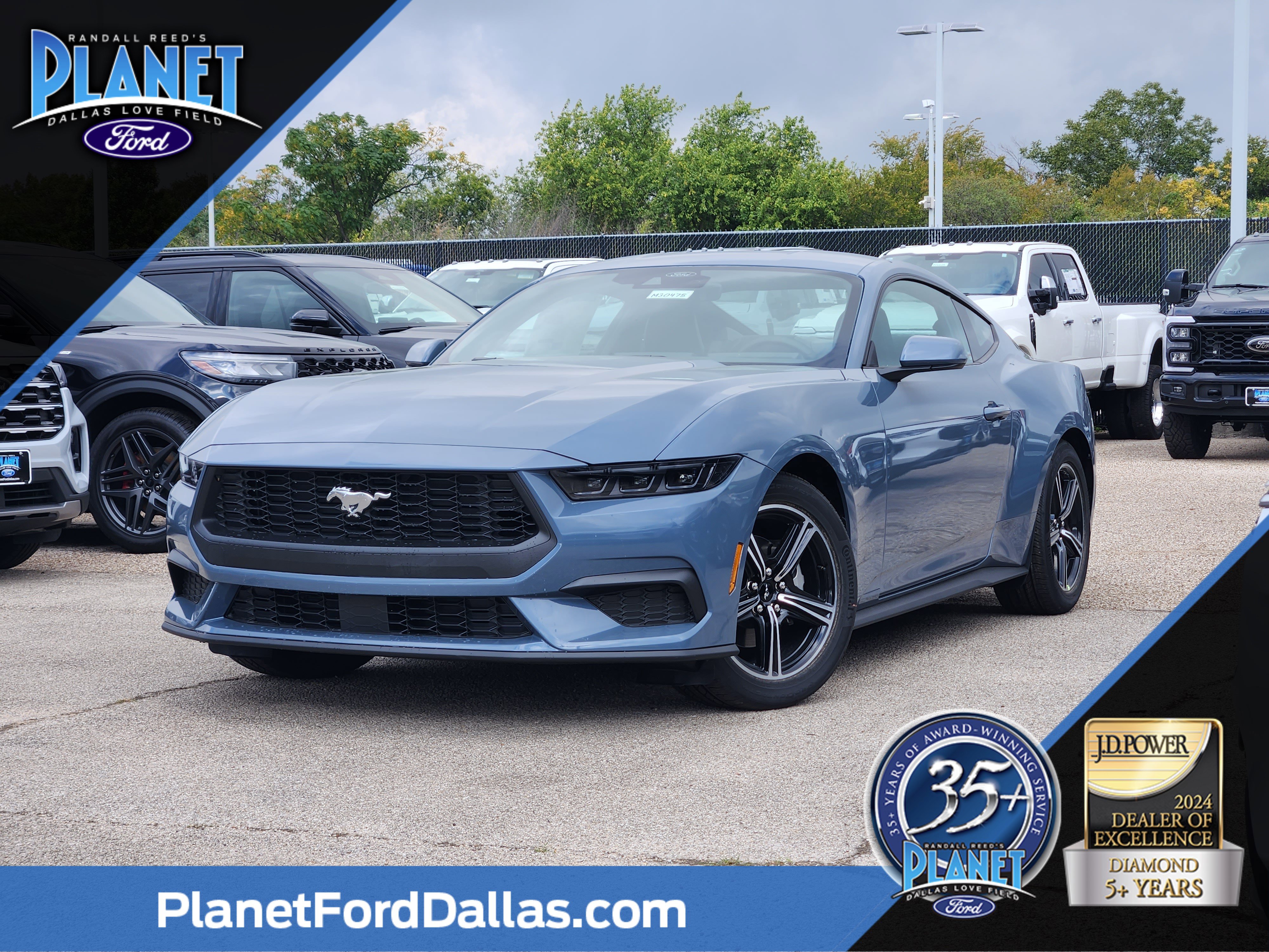 2025 Ford Mustang EcoBoost's photo