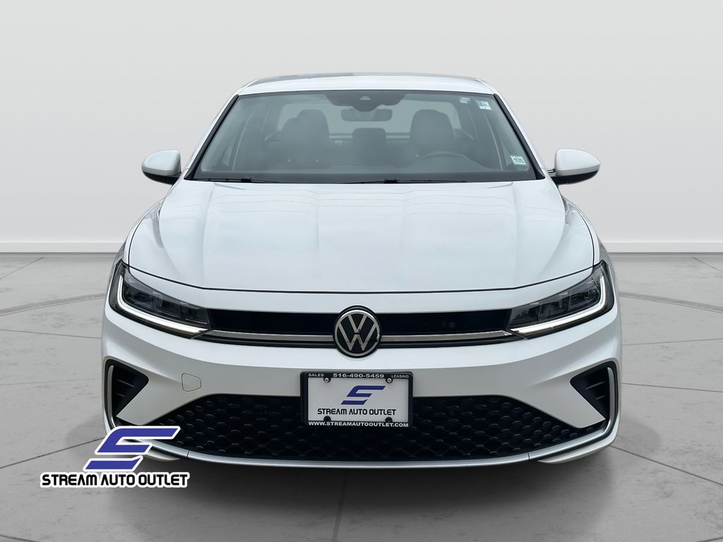 2025 Volkswagen Jetta 1.5T S photo 2