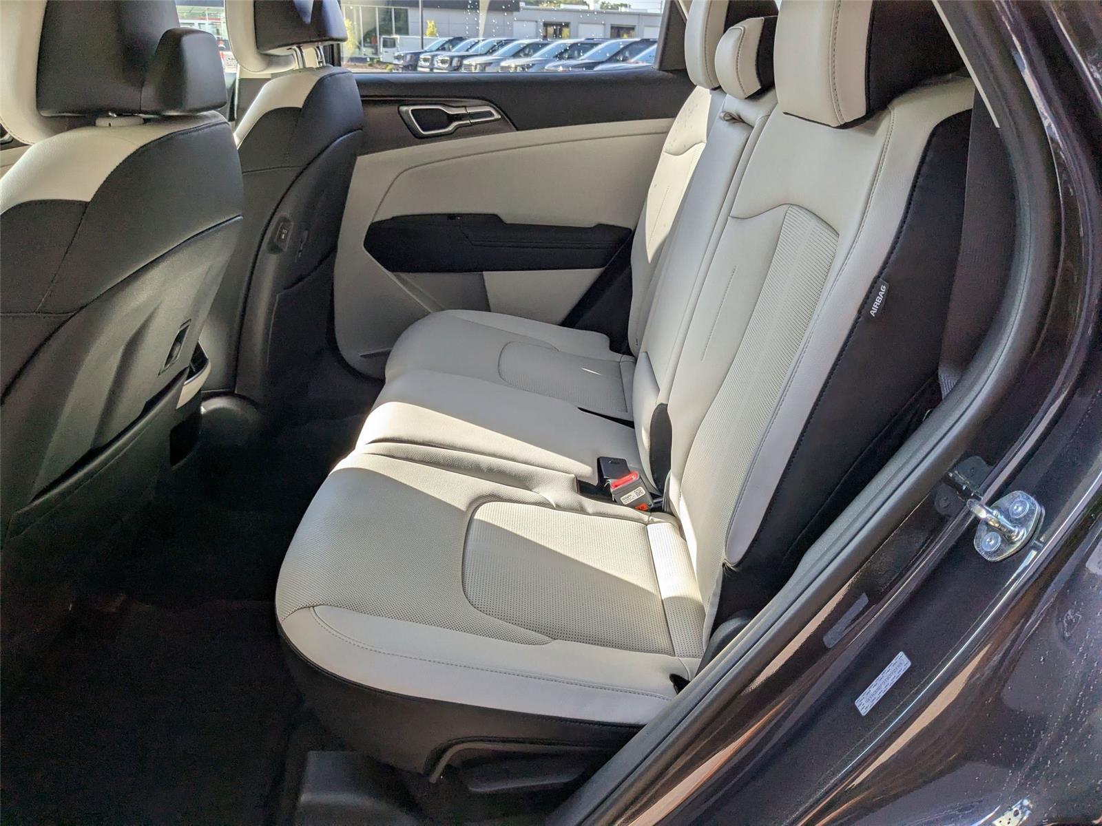 2026 Kia Sportage EX photo 25