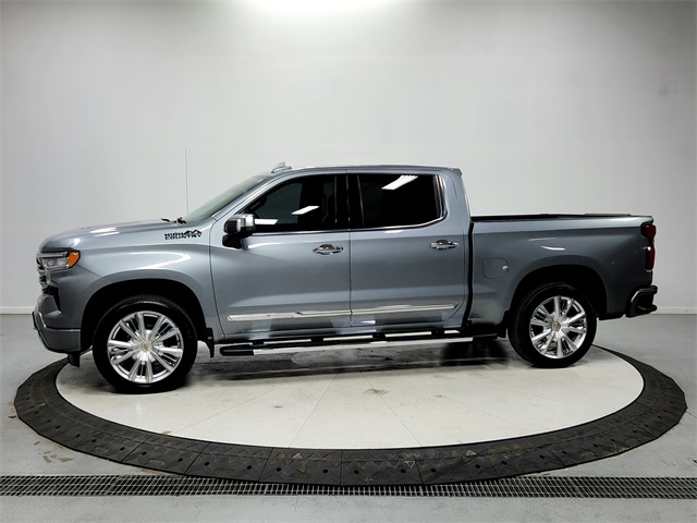 2023 Chevrolet Silverado 1500 High Country photo 4