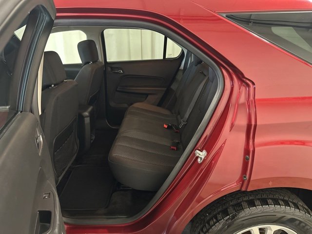 2016 Chevrolet Equinox LT photo 11