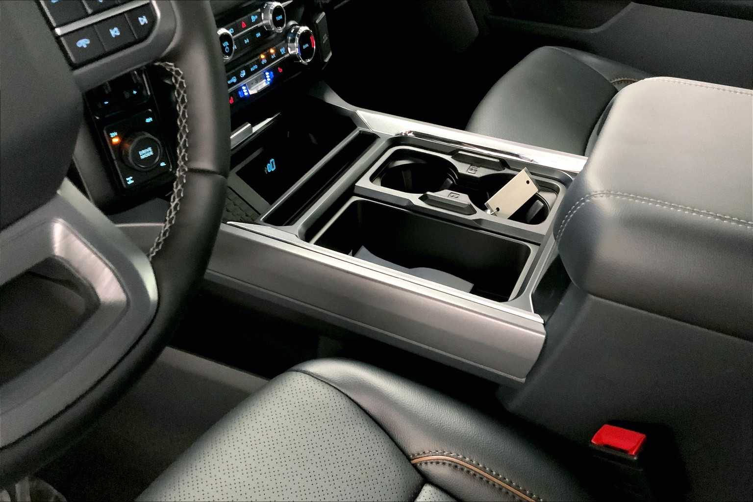 2025 Ford F-250 Super Duty Lariat - Photo 6