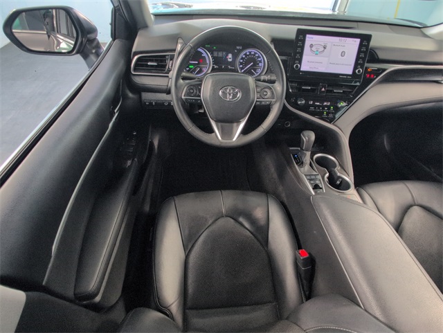 2023 Toyota Camry Hybrid XLE photo 7