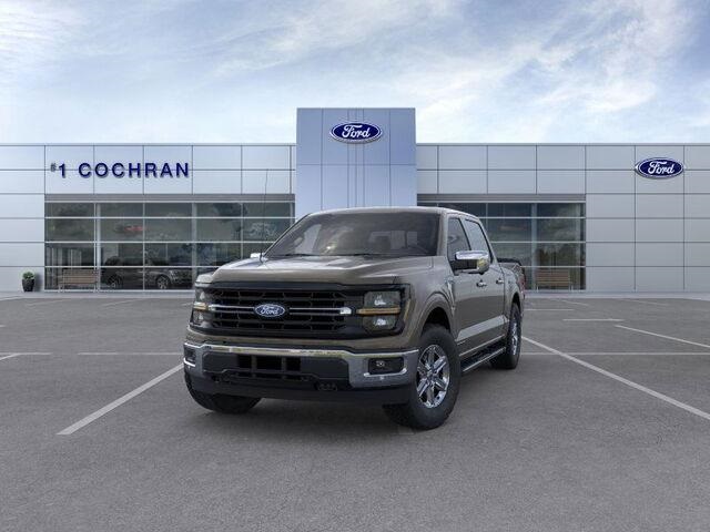 2025 Ford F-150 XLT photo 2