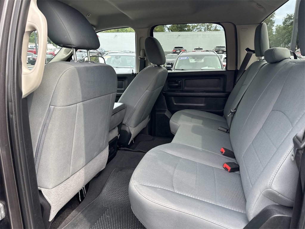 2018 Ram 2500 Tradesman photo 18
