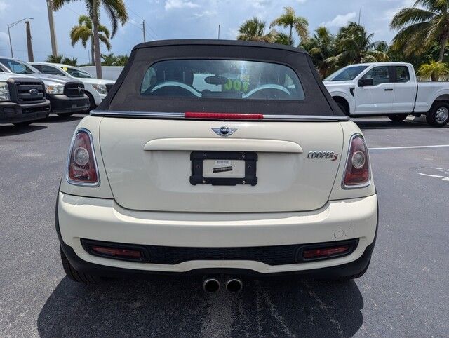 2013 Mini Cooper Convertible S photo 4