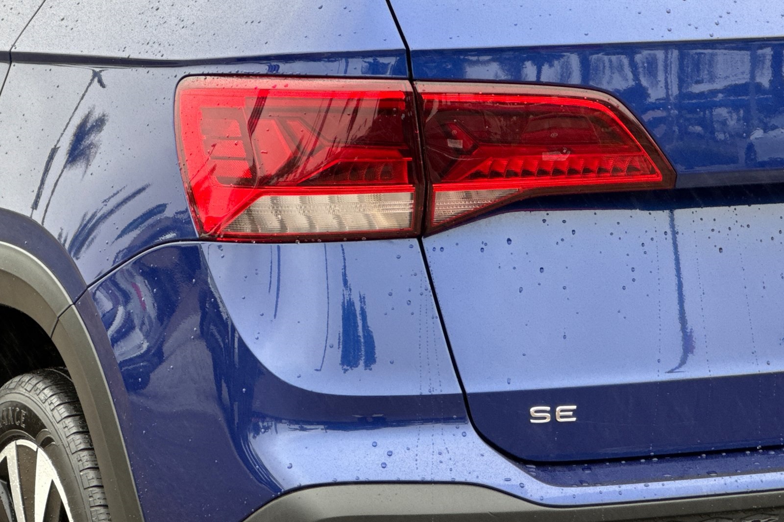 2024 Volkswagen Taos SE photo 26