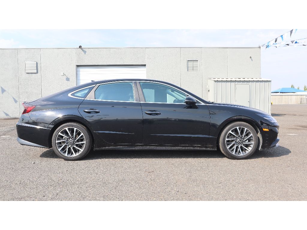 2023 Hyundai Sonata Limited photo 8