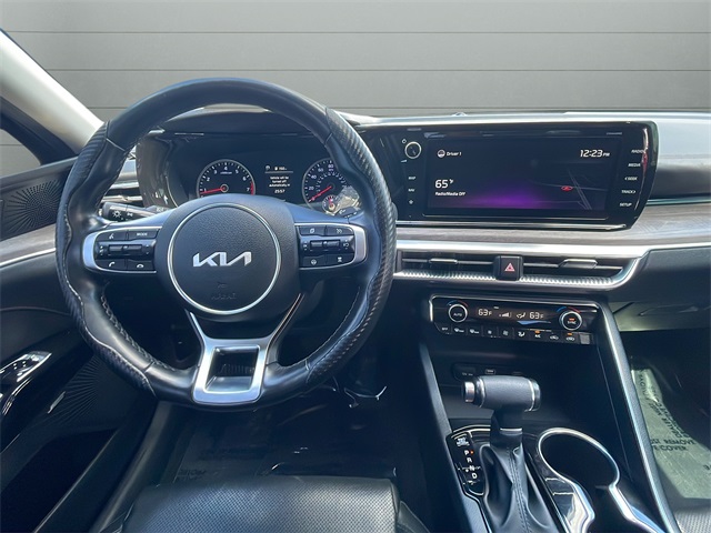 2022 Kia K5 EX photo 32