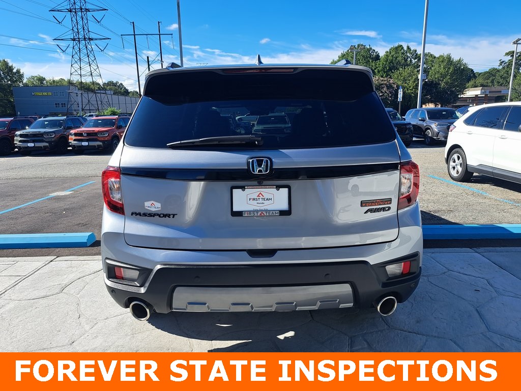 2024 Honda Passport TrailSport photo 2
