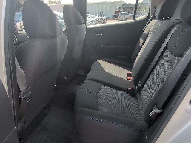 2019 Nissan Leaf SV Plus photo 32