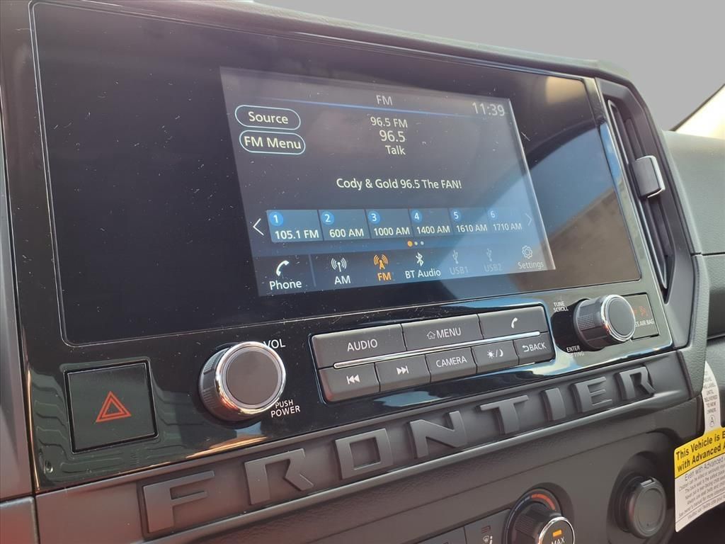 2026 Nissan Frontier S photo 4