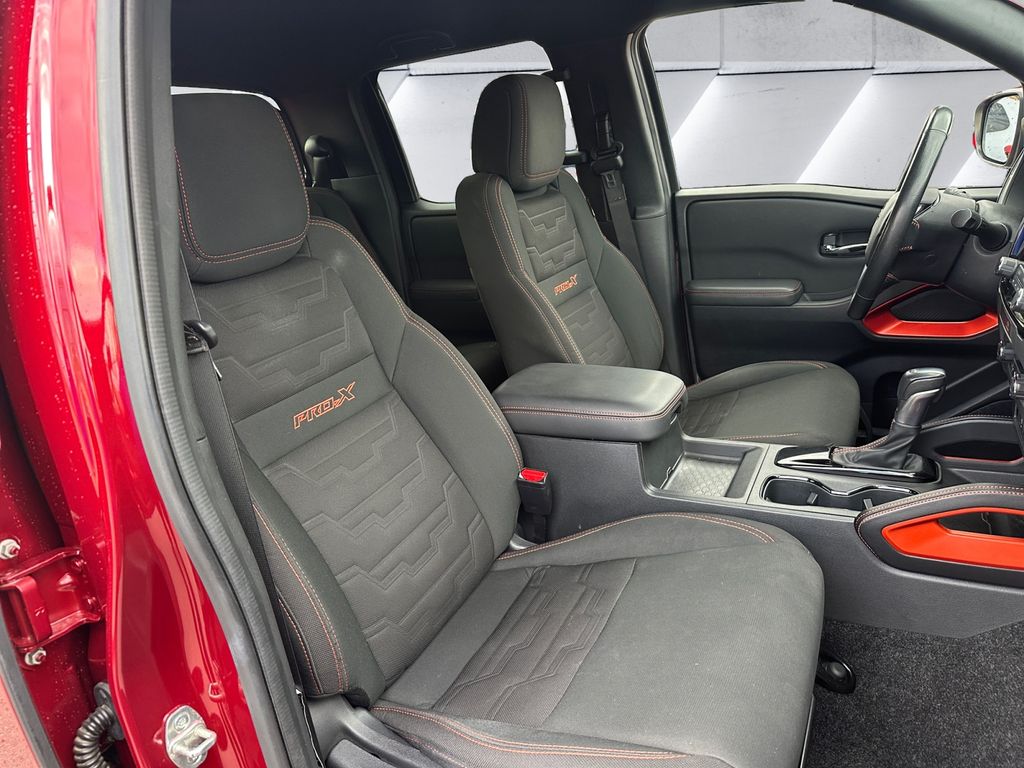 2023 Nissan Frontier PRO-X photo 13
