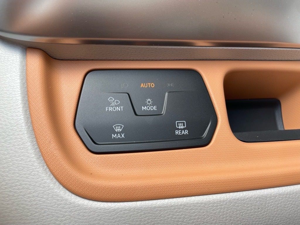 2025 Volkswagen ID. Buzz photo 16