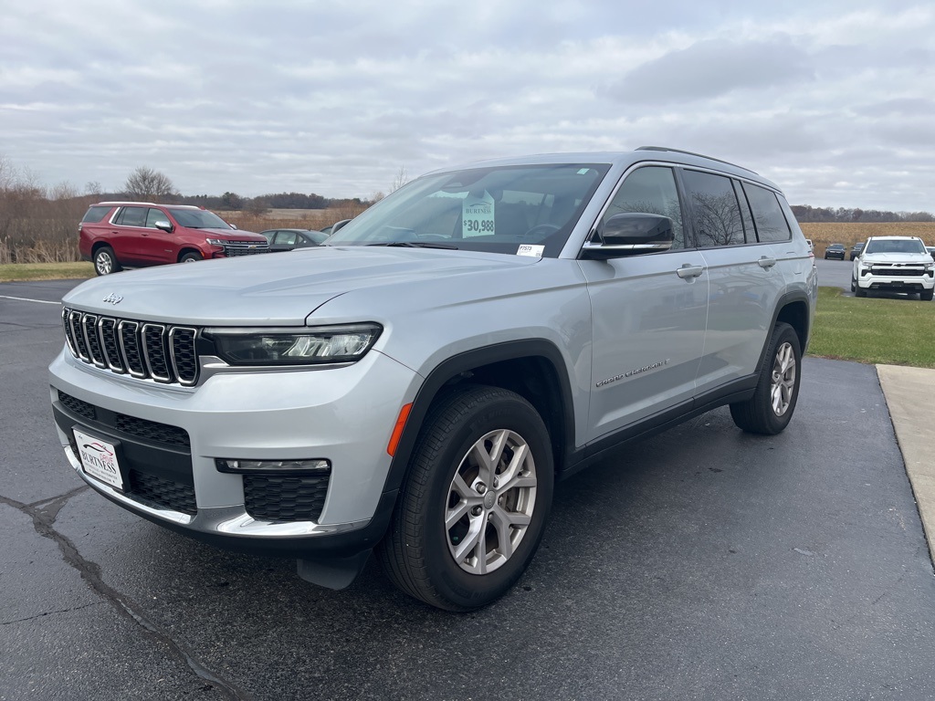 2022 Jeep Grand Cherokee Limited photo 3