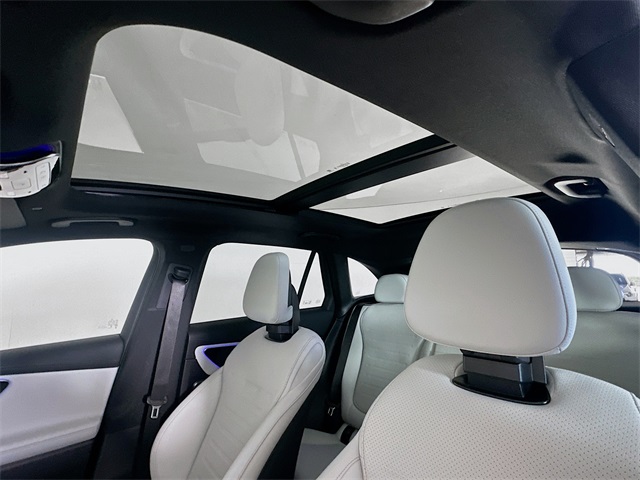 2026 Mercedes Benz GLC 300 photo 19