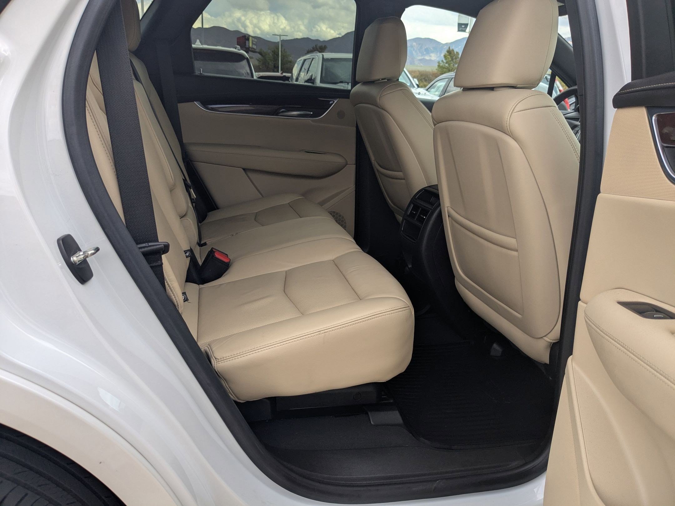 2018 Cadillac XT5 Luxury photo 17