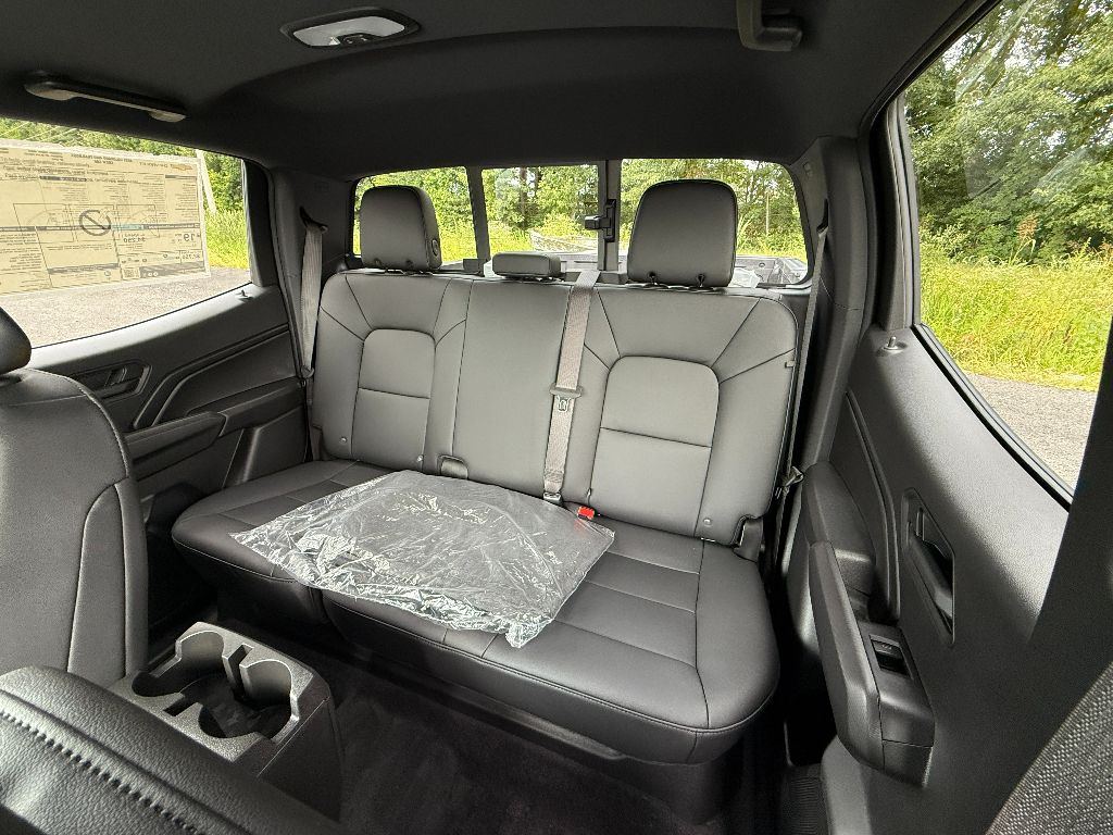 2025 Chevrolet Colorado Trail Boss photo 22
