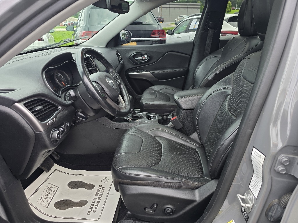 2021 Jeep Cherokee Limited photo 8