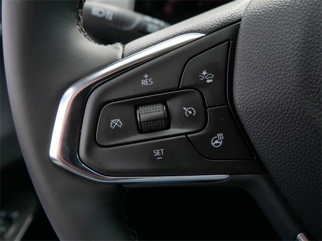 2025 Chevrolet Trax LT photo 17