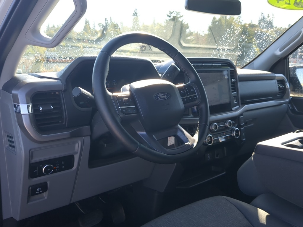 2024 Ford F-150 XLT photo 7
